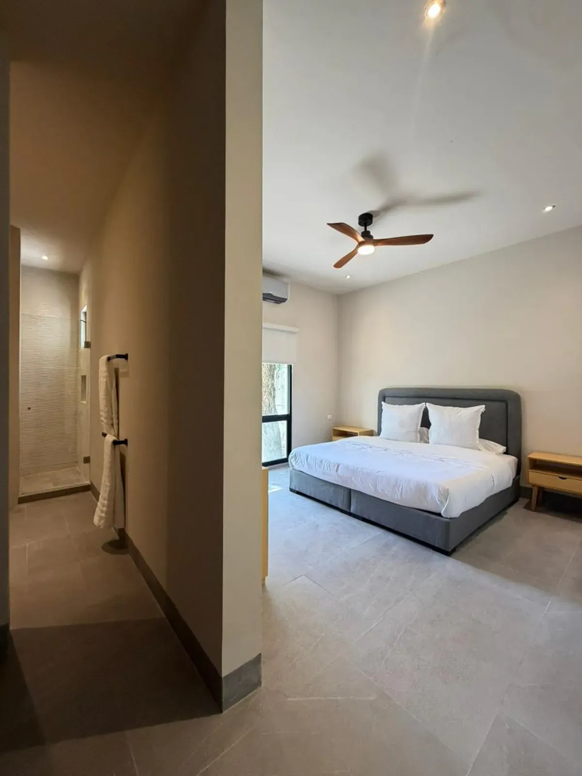 Recámara tipo King de Finca Los Nogales, con cama king size